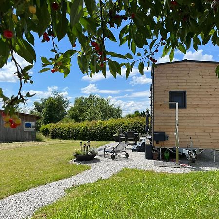 Tinyhouse -Reset Im Vilstal -Zurueck Zum Ursprung Apartment Aldersbach Bagian luar foto