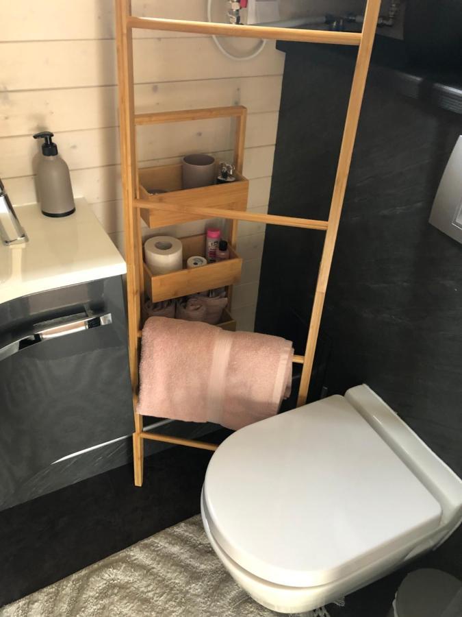 Tinyhouse -Reset Im Vilstal -Zurueck Zum Ursprung Apartment Aldersbach Bagian luar foto