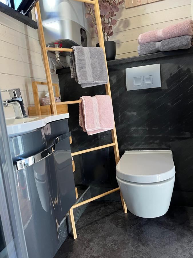 Tinyhouse -Reset Im Vilstal -Zurueck Zum Ursprung Apartment Aldersbach Bagian luar foto